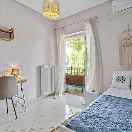 Elegant For 8, 3 Min From Apartment Chalkís