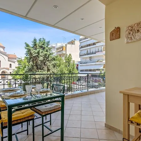 Apartment Elegant For 8, 3 Min From