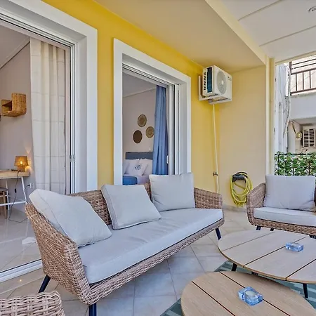 Apartment Elegant For 8, 3 Min From Chalkís