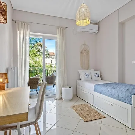 Elegant For 8, 3 Min From Apartment Chalkís