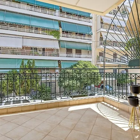 Apartment Elegant For 8, 3 Min From