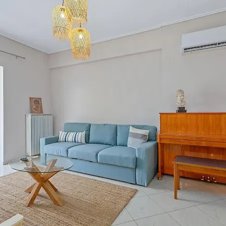 Apartment Elegant For 8, 3 Min From Chalkís