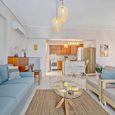 Apartment Elegant For 8, 3 Min From Chalkís